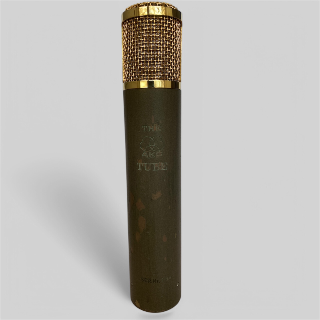 AKG